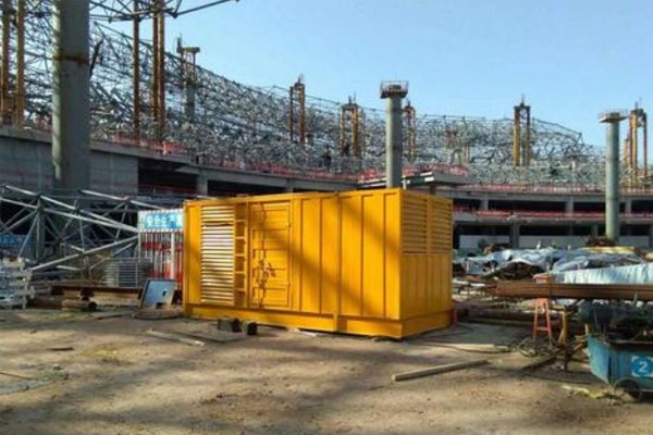 凤阳发电机出租如何判断空气滤清器是否需要更换？
