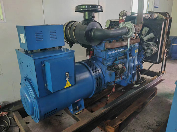 凤阳100kW柴油发电机组使用多级机油有哪些优缺点？